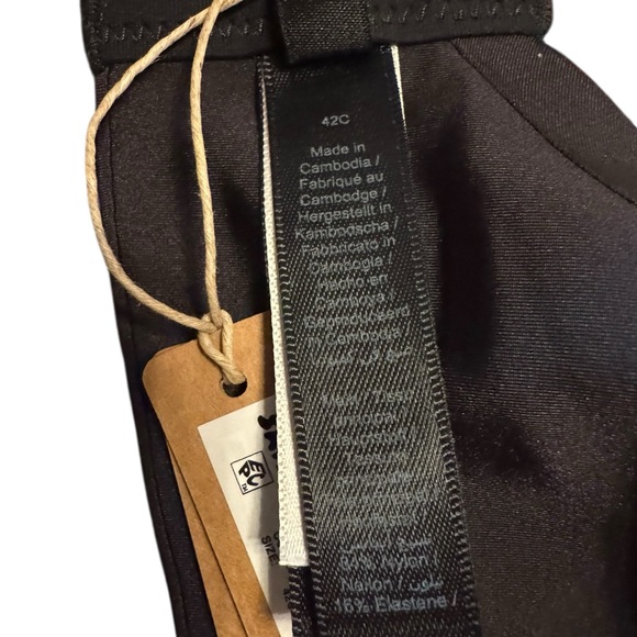 NWT SKIMS Black Ultimate Plunge Push-up‎ Bra Sz 42C MSRP 68 - Picture 7 of 8